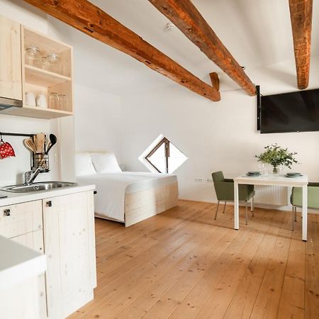 Apartments Strmol Cerklje na Gorenjskem Bagian luar foto